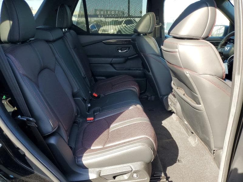 2025 HONDA PILOT BLACK 11