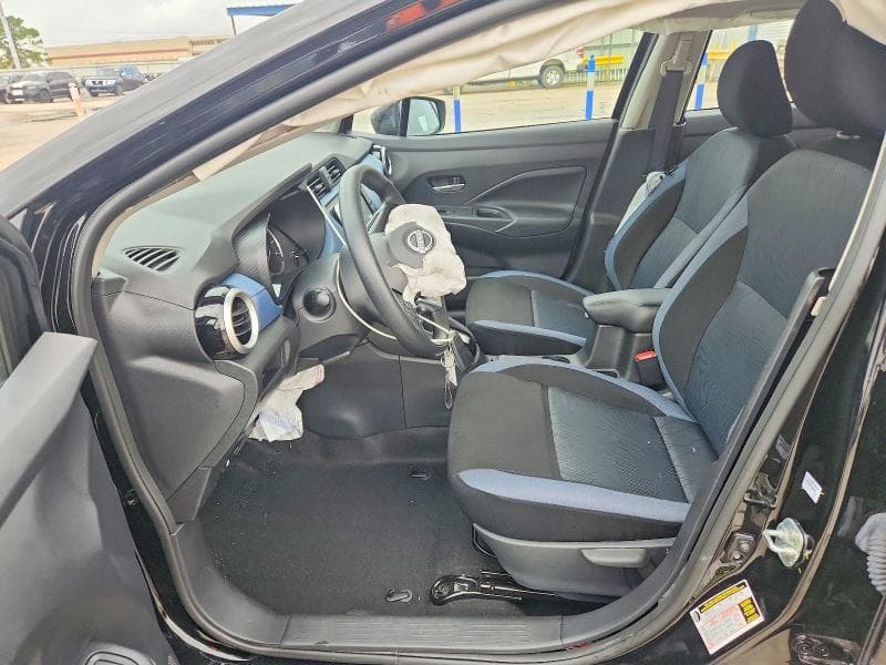 2025 NISSAN VERSA SV 7