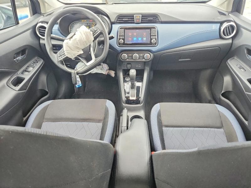2025 NISSAN VERSA SV 8