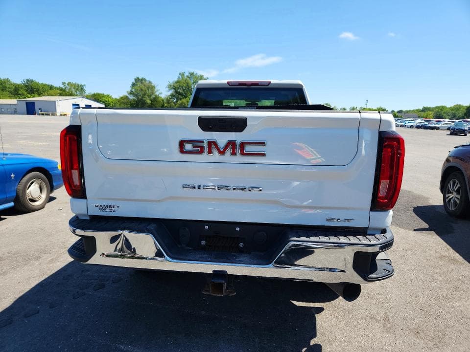 2023 GMC SIERRA K3500 SLT 6
