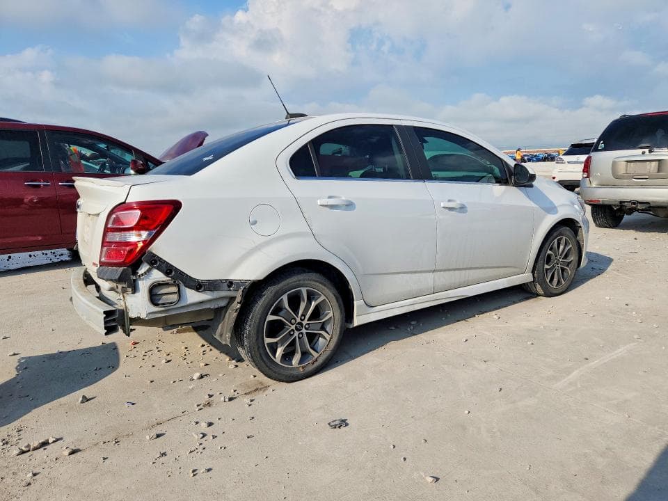 2019 CHEVROLET SONIC LT 3
