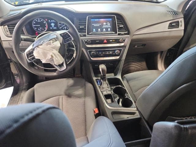 2018 HYUNDAI SONATA SE 8