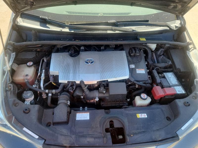 2018 TOYOTA PRIUS ONE 11