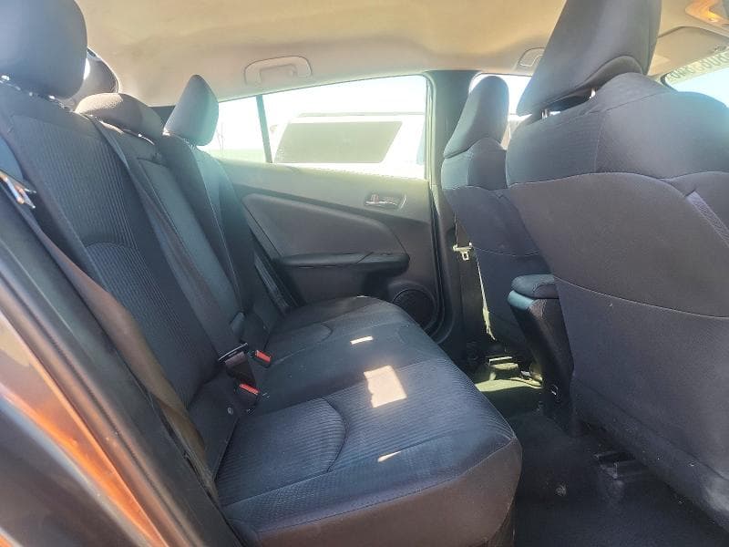 2018 TOYOTA PRIUS ONE 10