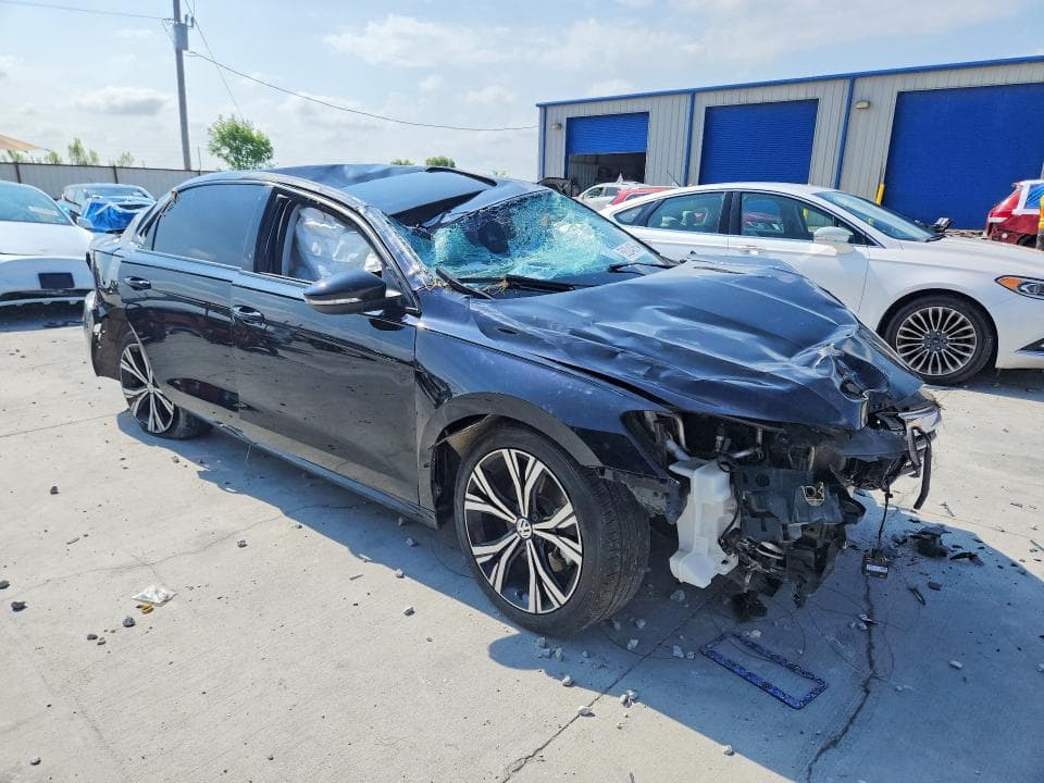 2022 VOLKSWAGEN PASSAT SE 4