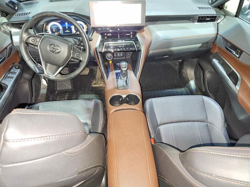 2024 TOYOTA VENZA LIMITED LIMITED 8
