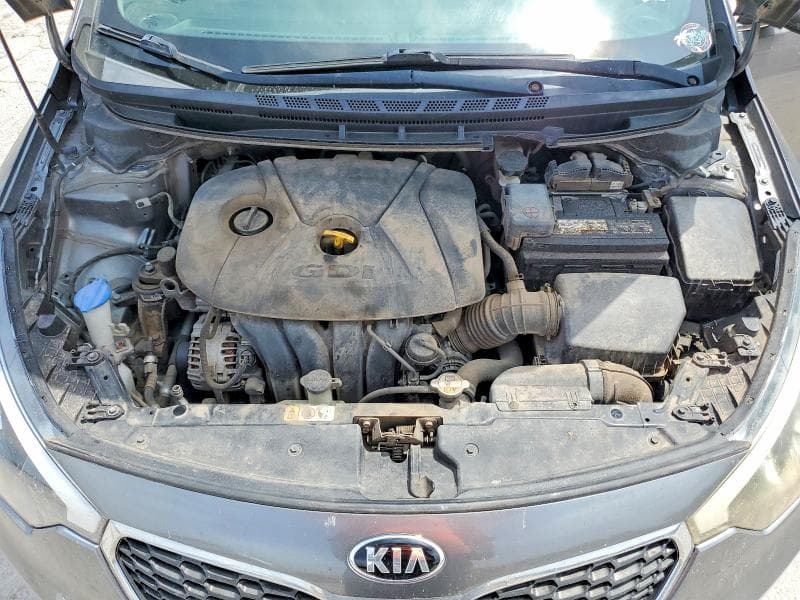 2016 KIA FORTE EX 11