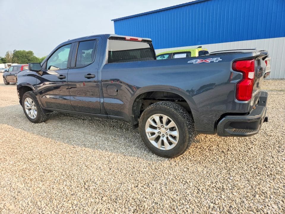 2020 CHEVROLET SILVERADO K1500 CUSTOM 2