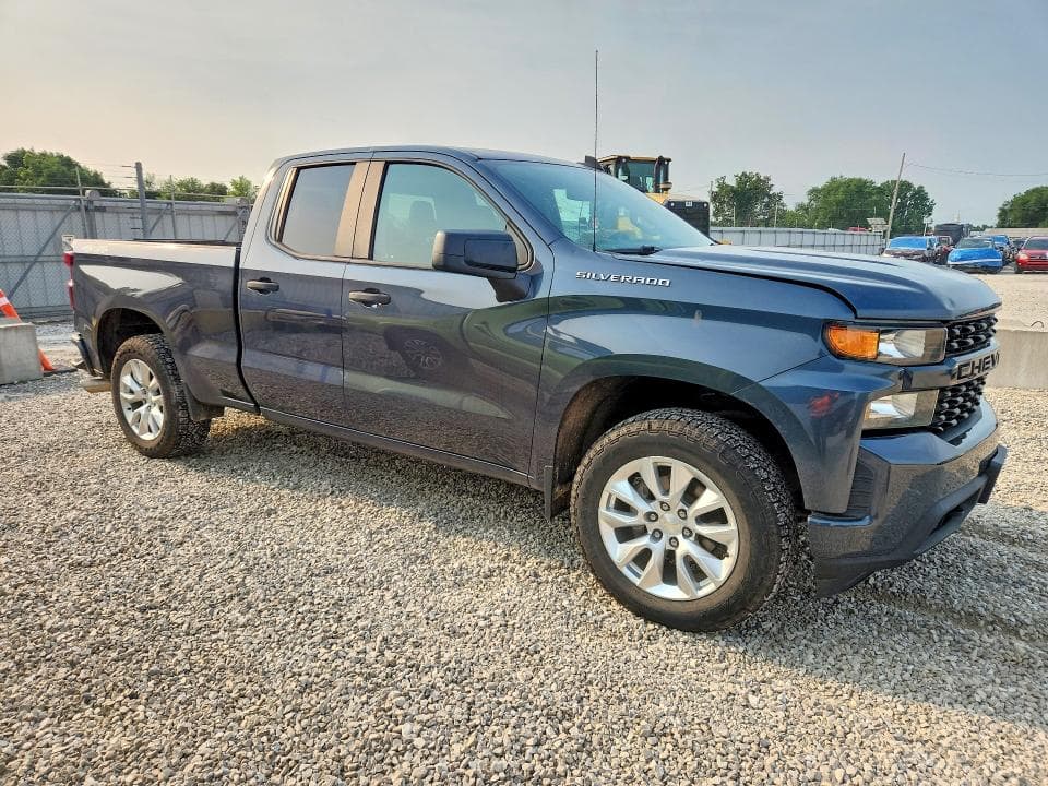 2020 CHEVROLET SILVERADO K1500 CUSTOM 4