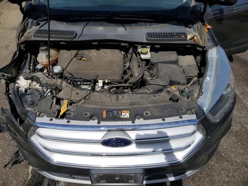 2018 FORD ESCAPE SEL 11