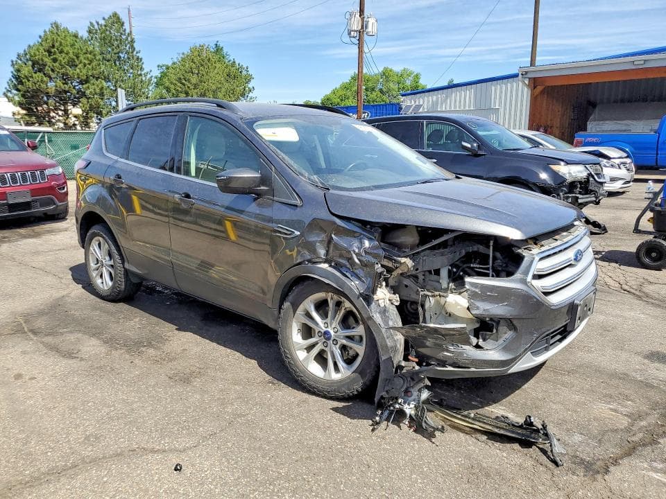 2018 FORD ESCAPE SEL 4