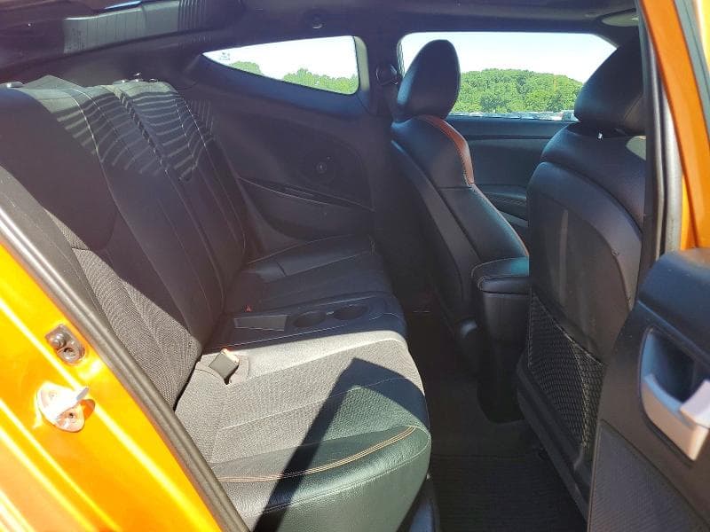 2016 HYUNDAI VELOSTER TURBO 10