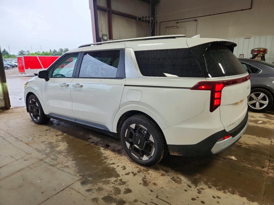 2026 KIA CARNIVAL EX 2