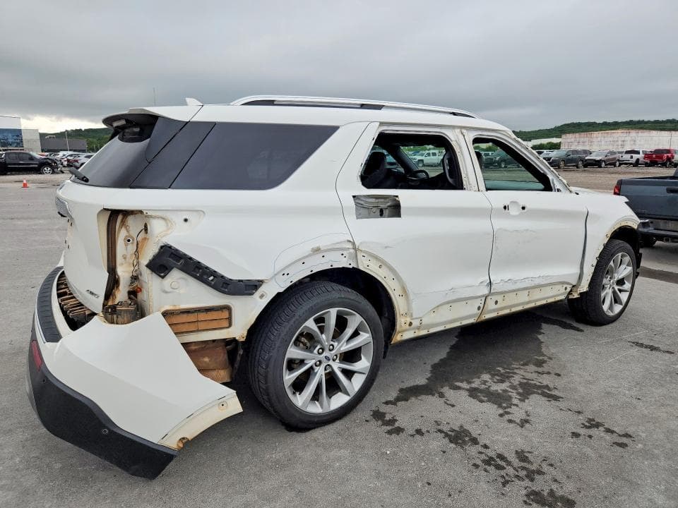2021 FORD EXPLORER PLATINUM 3