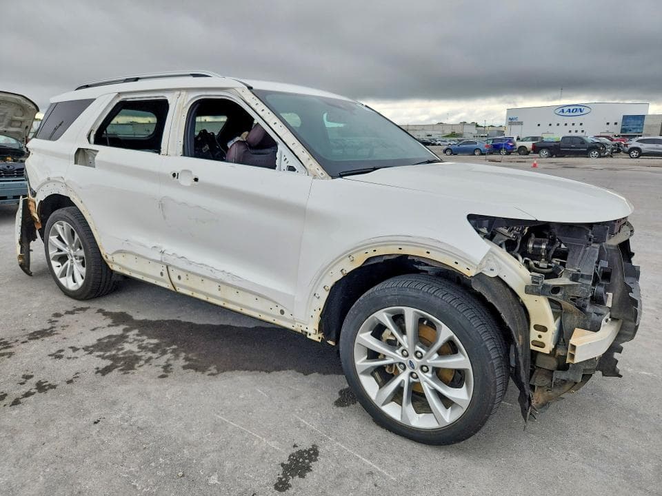 2021 FORD EXPLORER PLATINUM 4