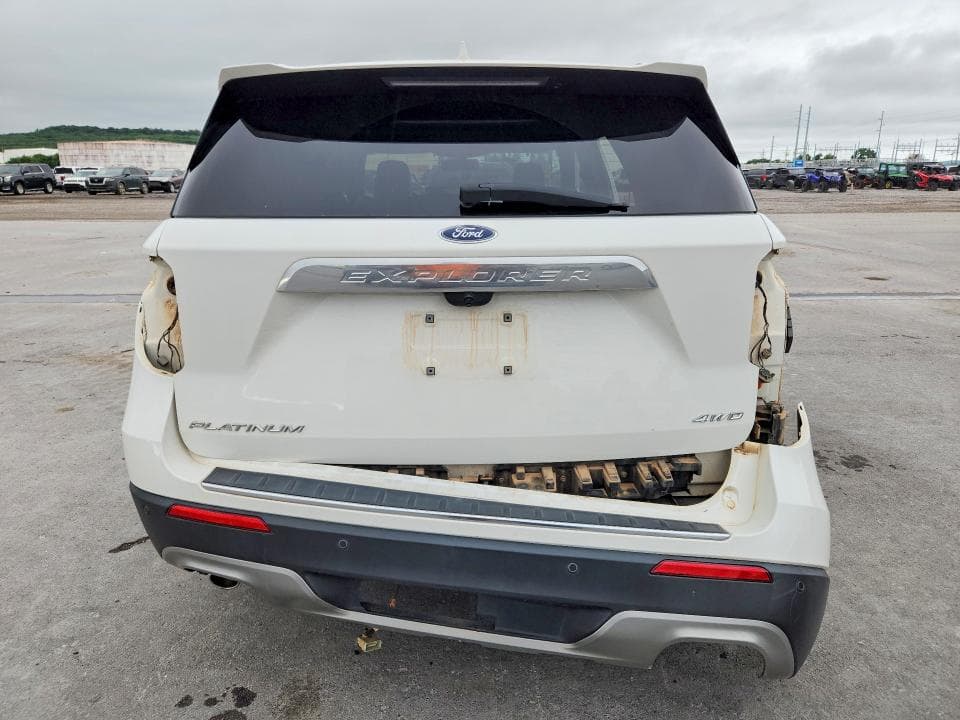 2021 FORD EXPLORER PLATINUM 6