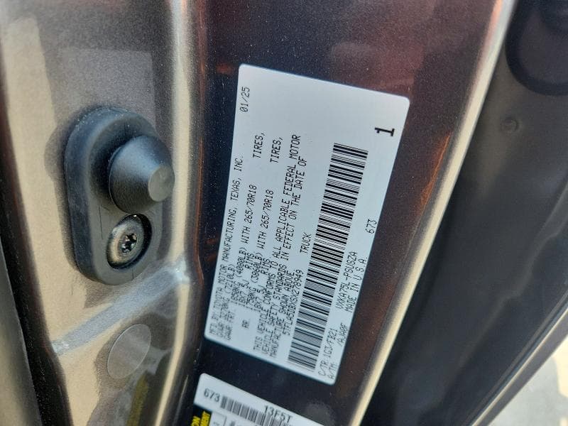 2025 TOYOTA TUNDRA SR5 12