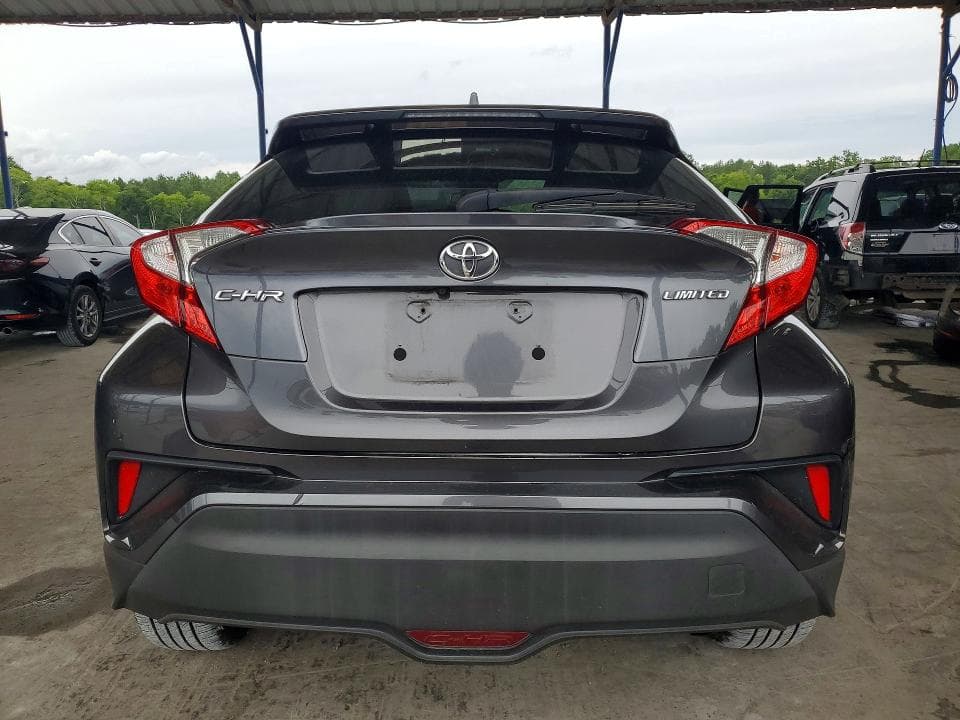 2019 TOYOTA C-HR LIMITED 6