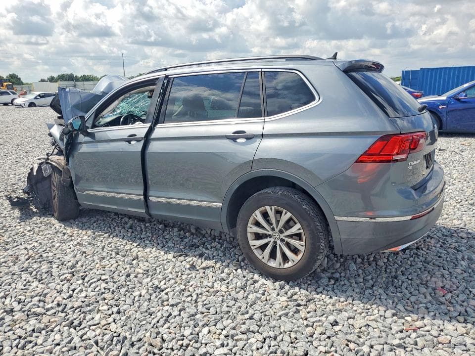 2018 VOLKSWAGEN TIGUAN SE 2
