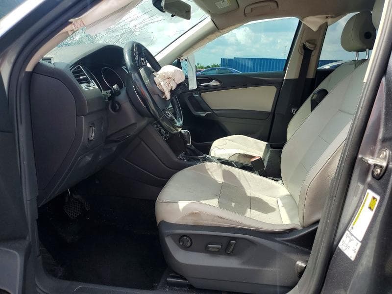 2018 VOLKSWAGEN TIGUAN SE 7