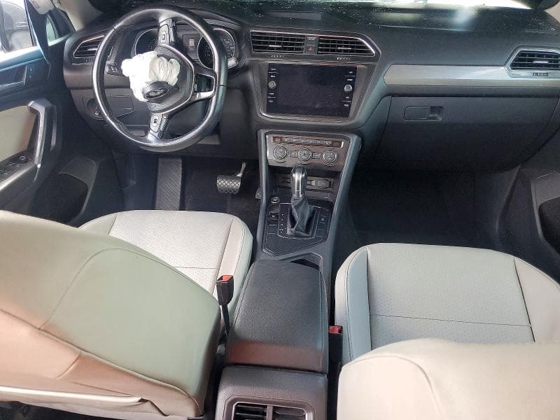 2018 VOLKSWAGEN TIGUAN SE 8