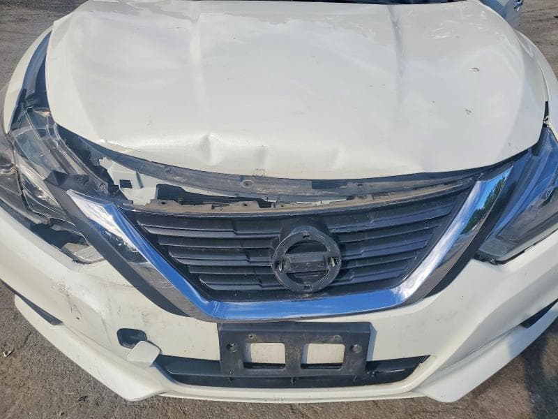 2018 NISSAN ALTIMA 2.5 SR 11