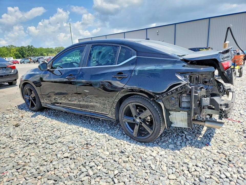 2022 NISSAN SENTRA SR 2