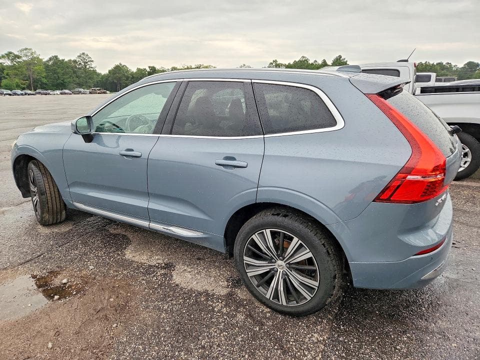 2022 VOLVO XC60 B5 INSCRIPTION 2