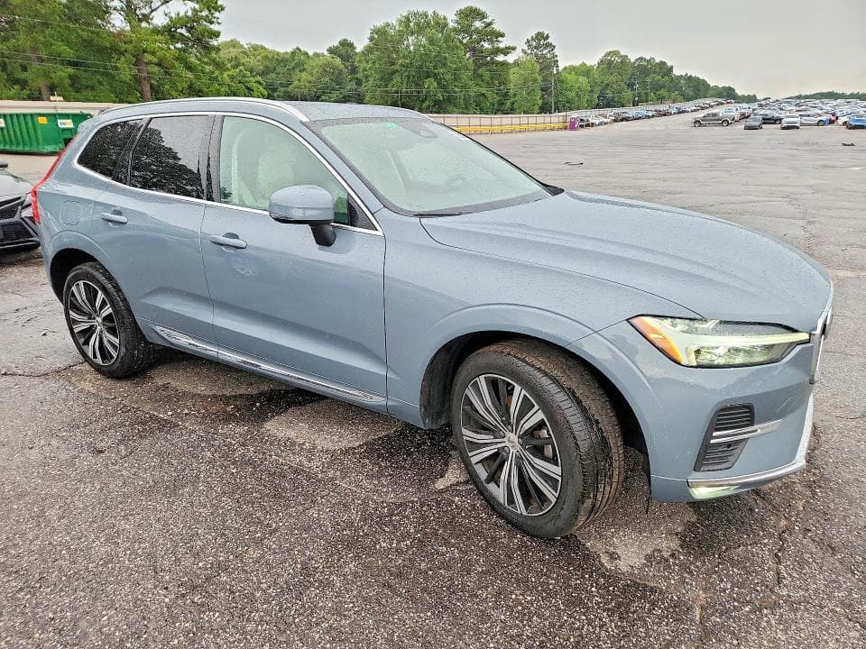 2022 VOLVO XC60 B5 INSCRIPTION 4