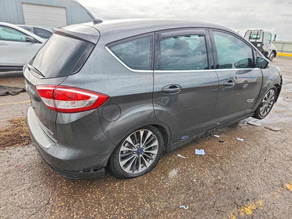 2017 FORD C-MAX TITANIUM TITANIUM 3