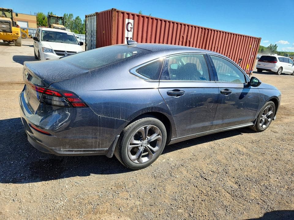 2023 HONDA ACCORD EX 3