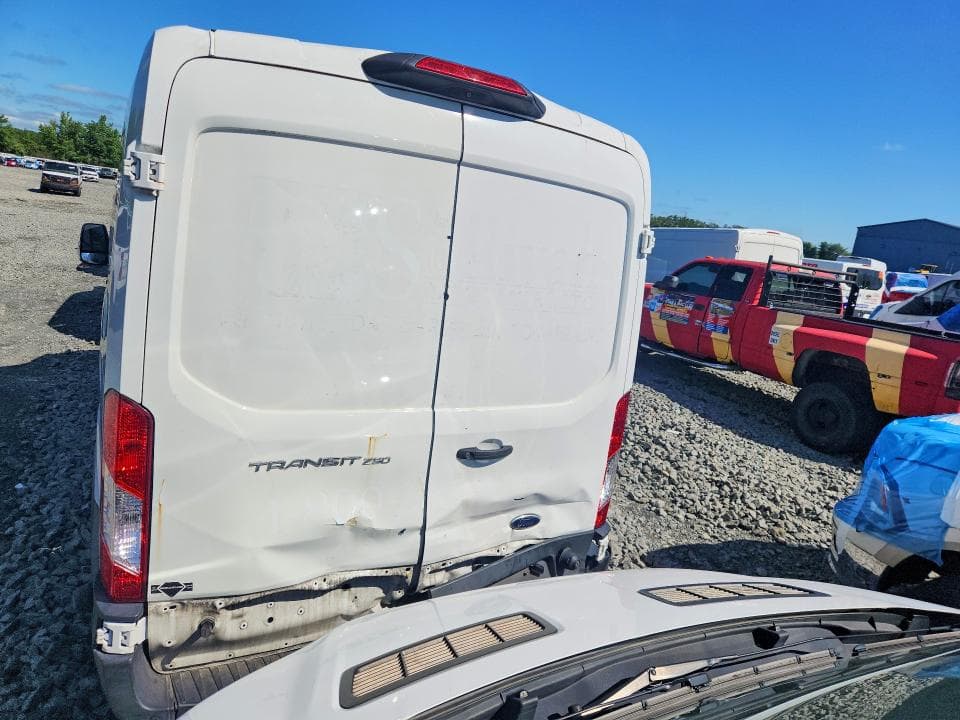 2019 FORD TRANSIT T-250 6
