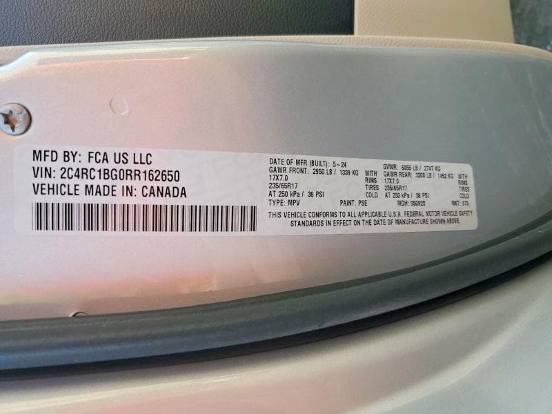 2024 CHRYSLER PACIFICA TOURING L 13