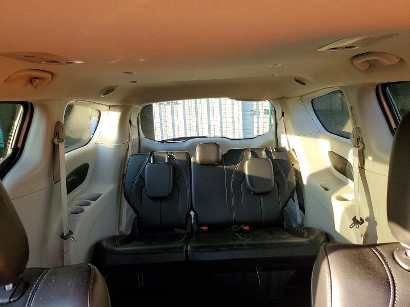 2024 CHRYSLER PACIFICA TOURING L 10
