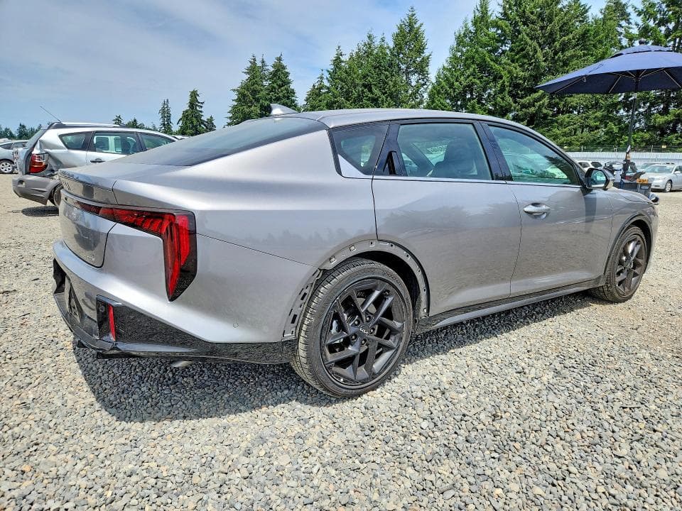 2025 KIA K4 GT-LINE TURBO 3