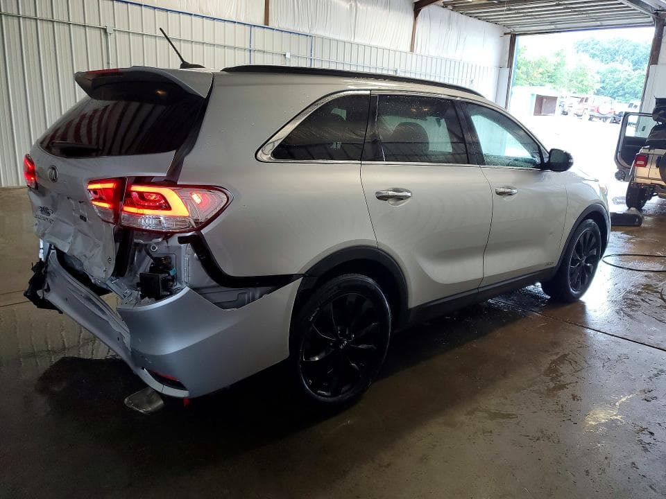 2019 KIA SORENTO S V6 3
