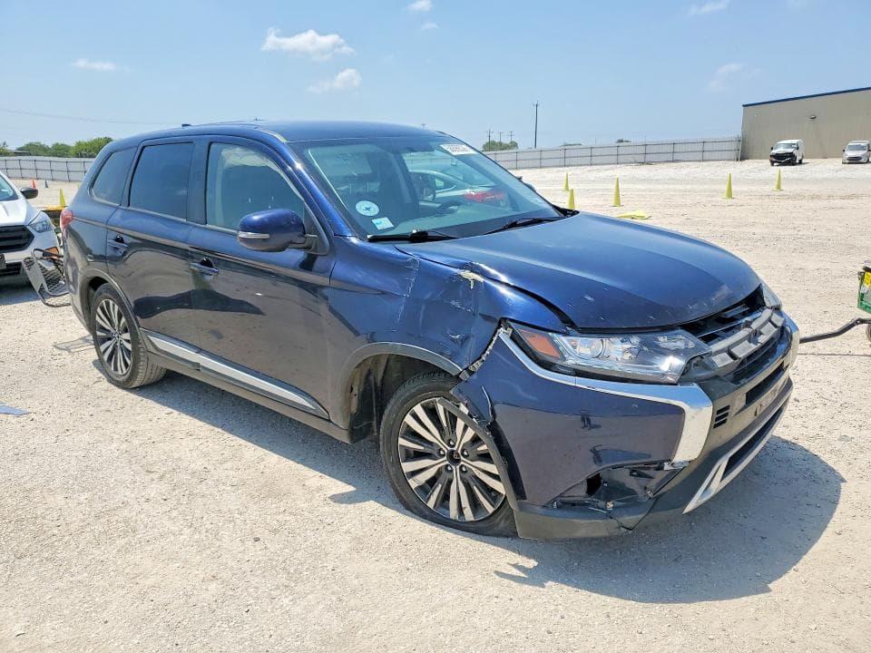 2019 MITSUBISHI OUTLANDER SE 4