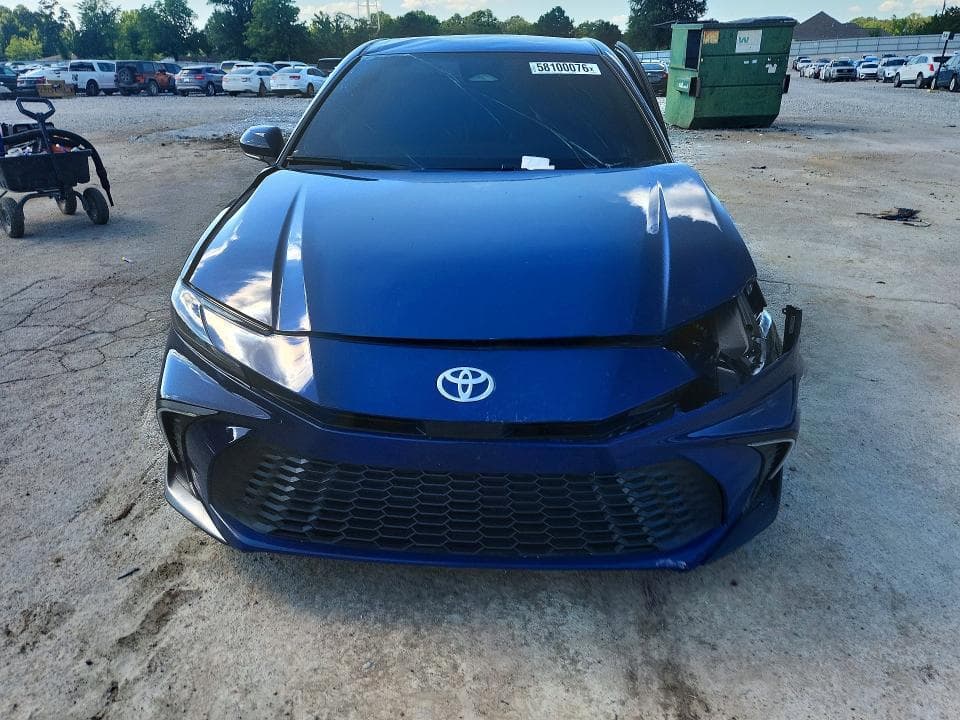 2025 TOYOTA CAMRY SE 5