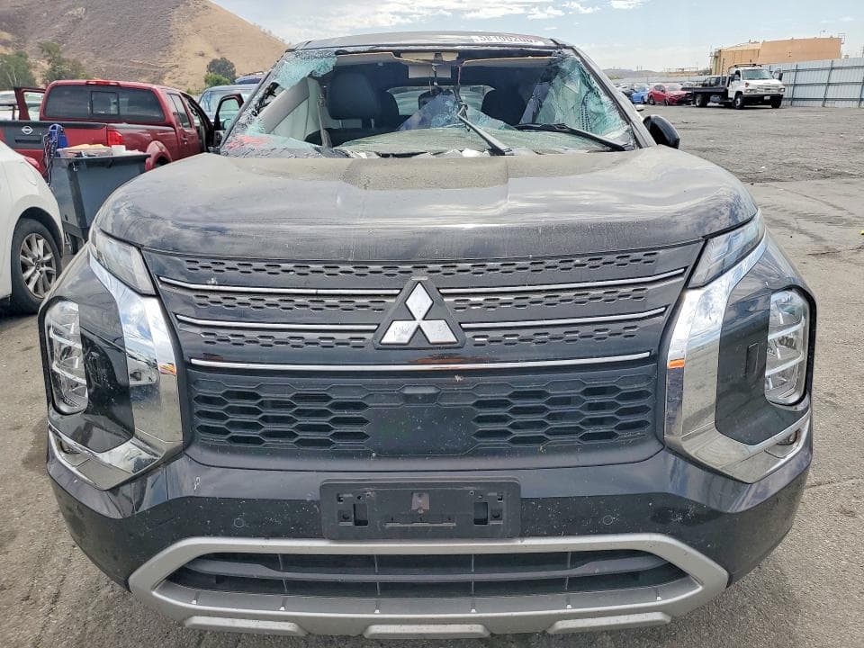 2024 MITSUBISHI OUTLANDER SE 5