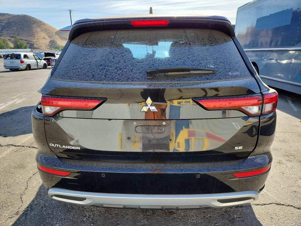 2024 MITSUBISHI OUTLANDER SE 6
