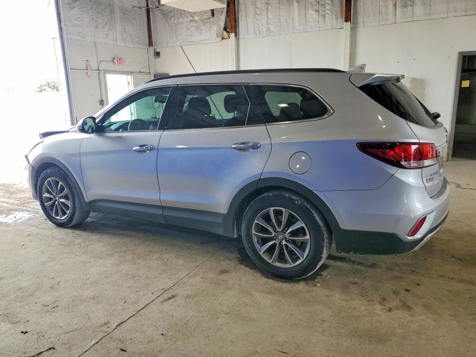 2017 HYUNDAI SANTA FE SE 2
