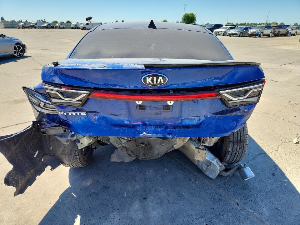 2020 KIA FORTE GT LINE 6
