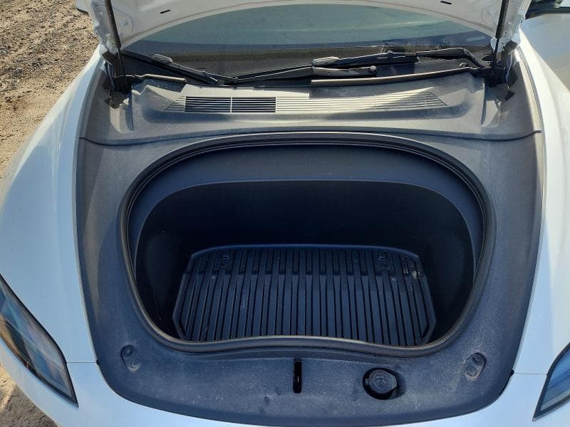 2025 TESLA MODEL 3 11