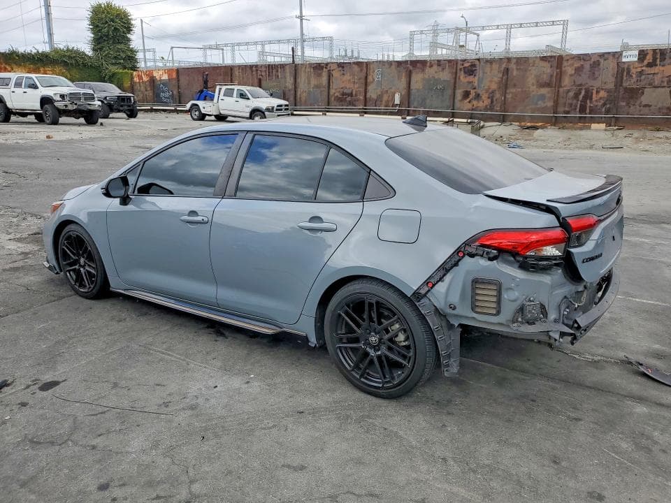 2022 TOYOTA COROLLA XSE 2