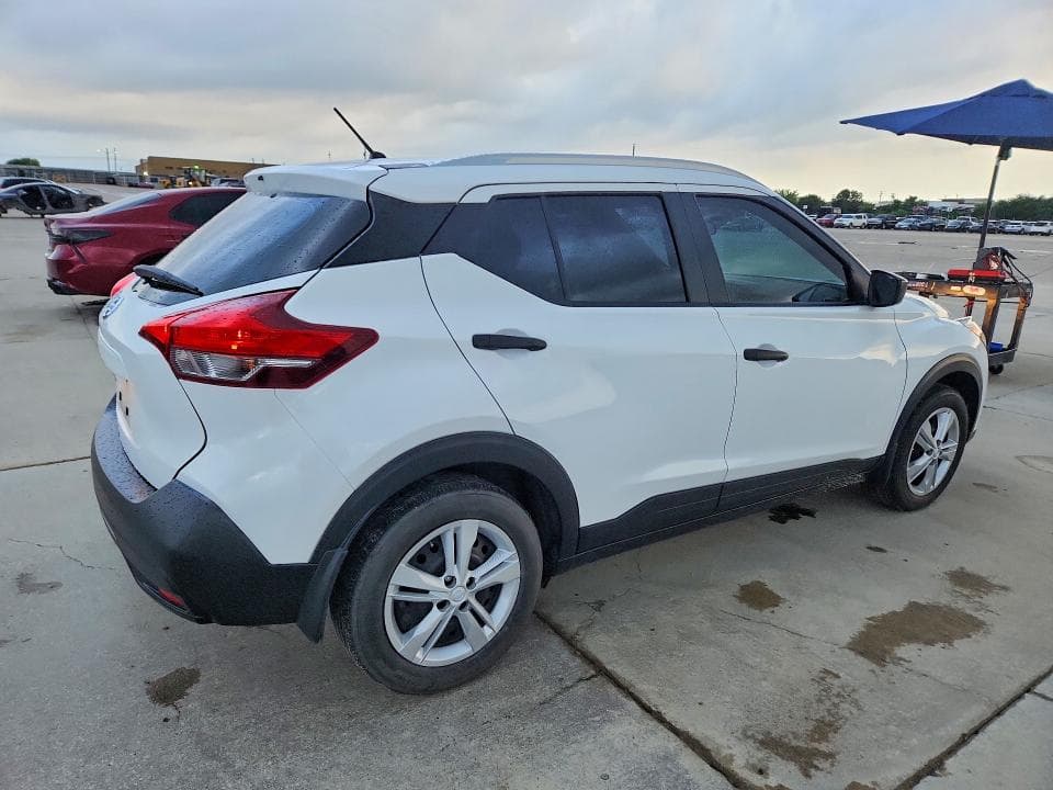 2019 NISSAN KICKS S 3