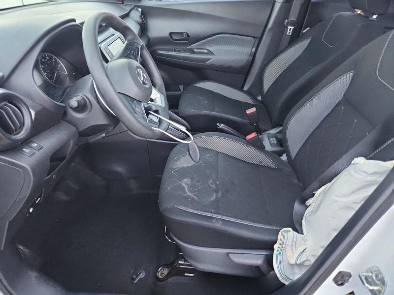 2019 NISSAN KICKS S 7