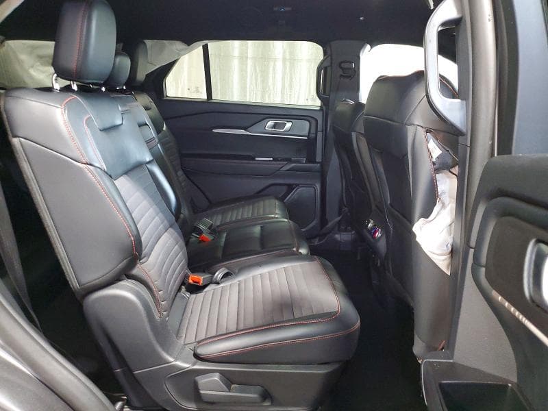 2025 FORD EXPLORER ST-LINE 11