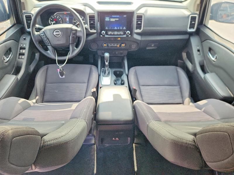 2022 NISSAN FRONTIER SV SV 8
