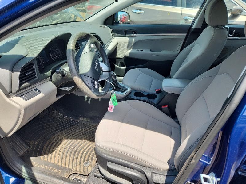 2019 HYUNDAI ELANTRA SE SE 7