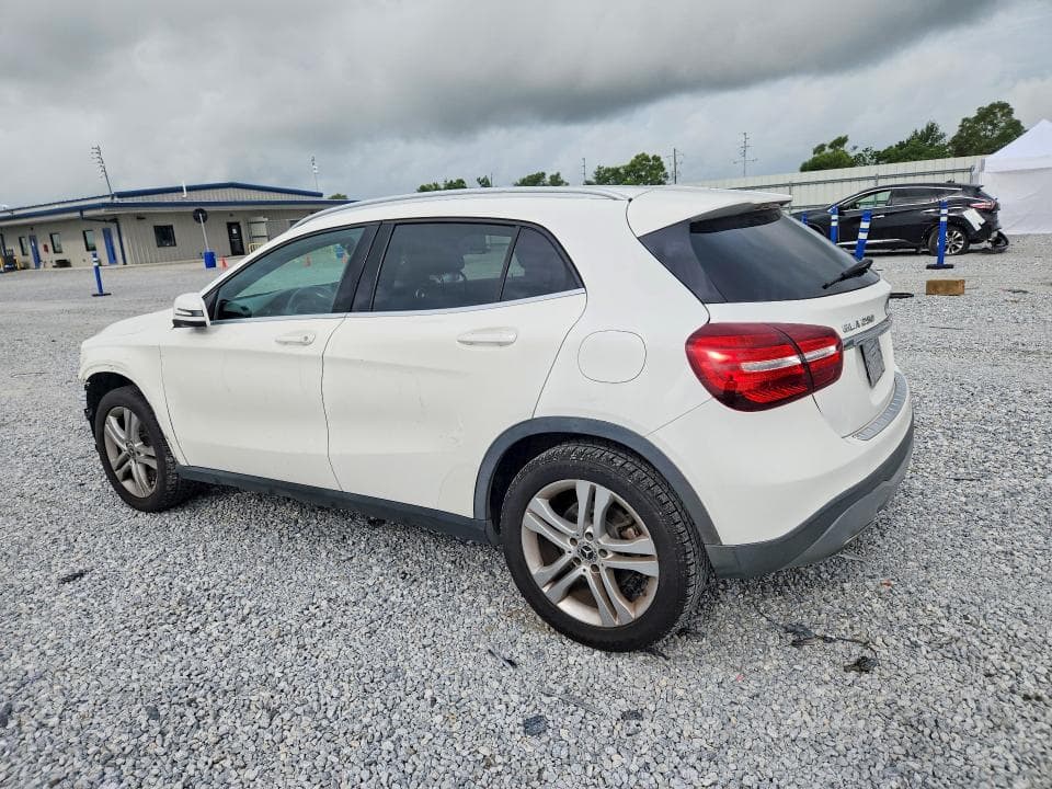 2019 MERCEDES-BENZ GLA 250 250 2